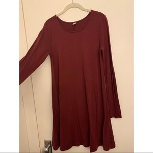 Old Navy maroon long sleeve t-shirt dress